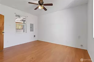 816 299th St E, Roy, WA 98580 - Photo 12