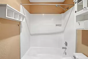 11901 93rd Ave NE, Kirkland, WA 98034 - Photo 10