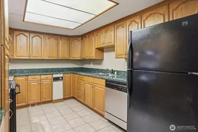 11901 93rd Avenue NE #B-108, Kirkland, WA 98034 - Photo 24