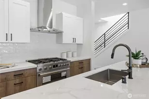 6115 S Cooper St, Seattle, WA 98178 - Photo 10