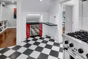 371 Prospect St, Seattle, WA 98109 - Photo 16