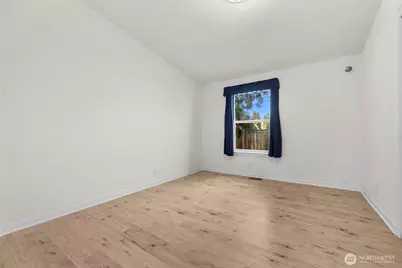 3539 SW 100th Street, Seattle, WA 98146 - Photo 18