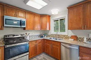 16642 184th Ave SE, Renton, WA 98058 - Photo 16