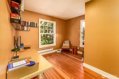 2315 E Spring Street, Seattle, WA 98122 - Photo 4