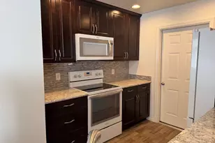 23512 55th Ave S, Kent, WA 98032 - Photo 2