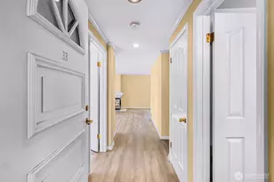 1111 10th Ave E, Seattle, WA 98102 - Photo 4