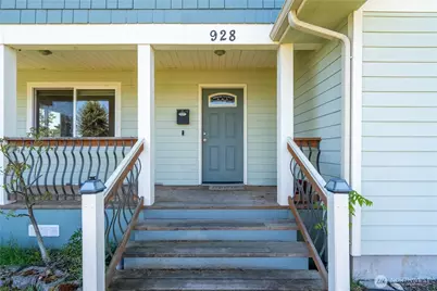 928 W Cherry Street, Centralia, WA 98531 - Photo 4