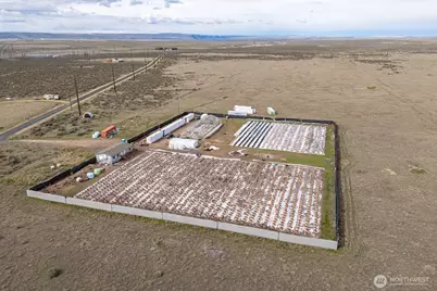 11061 NE Neppel Road, Moses Lake, WA 98804 - Photo 1