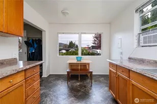 210 Gibson St, Sedro Woolley, WA 98284 - Photo 8