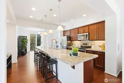 10175 156th Court NE #105, Redmond, WA 98052 - Photo 12