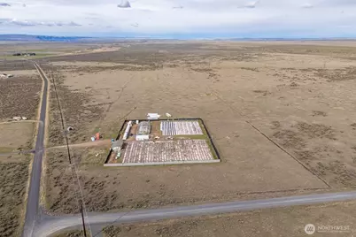 11061 NE Neppel Road, Moses Lake, WA 98804 - Photo 4