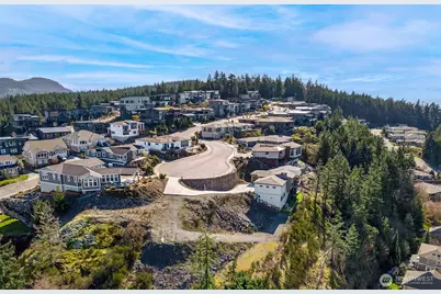 2311 Antone Way, Anacortes, WA 98221 - Photo 2