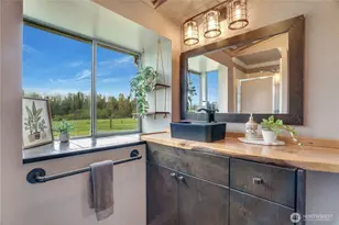 30721 Webster Rd E, Eatonville, WA 98328 - Photo 16