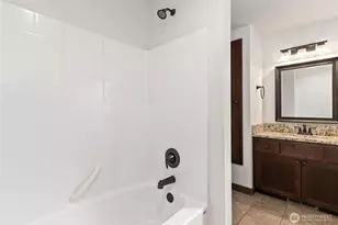 8726 Fruitland Ave E, Puyallup, WA 98371 - Photo 18