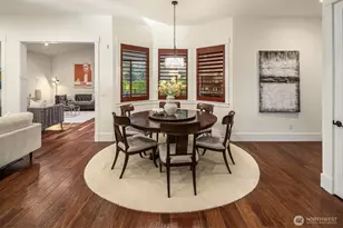 14424 SE 17th St, Bellevue, WA 98007 - Photo 10