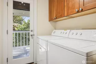 9165 45th Ave SW, Seattle, WA 98136 - Photo 24