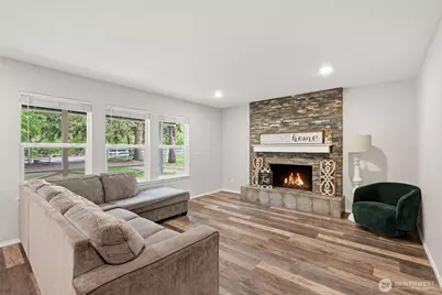 25017 Orting Kapowsin Highway E, Graham, WA 98338 - Photo 4