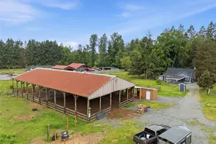 25017 Orting Kapowsin Hwy E, Graham, WA 98338 - Photo 2