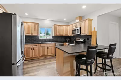 25017 Orting Kapowsin Highway E, Graham, WA 98338 - Photo 8