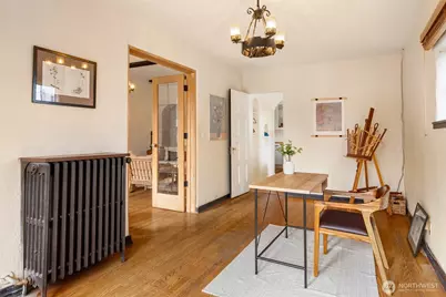1106 NE 42nd #19, Seattle, WA 98105 - Photo 10