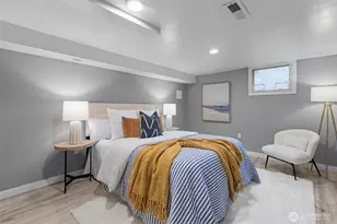 1210 108th Ave SE, Bellevue, WA 98004 - Photo 20