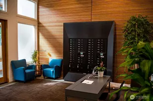 1601 N 45th St, Seattle, WA 98103 - Photo 8