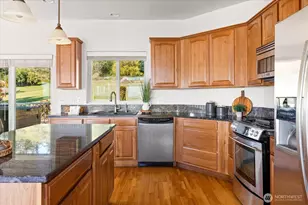 1041 Halsey Dr, Coupeville, WA 98239 - Photo 14