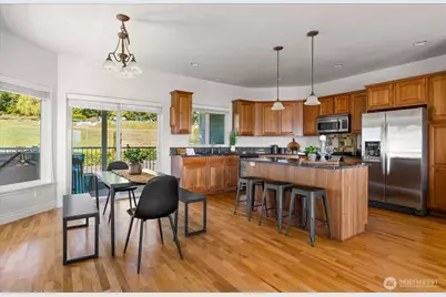 1041 Halsey Drive, Coupeville, WA 98239 - Photo 10