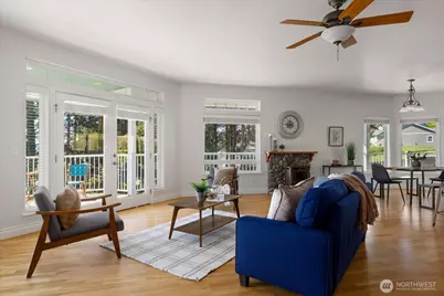 1041 Halsey Drive, Coupeville, WA 98239 - Photo 6