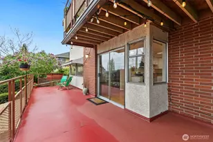 3041 24th Ave W, Seattle, WA 98199 - Photo 30