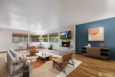 3041 24th Avenue W, Seattle, WA 98199 - Photo 1