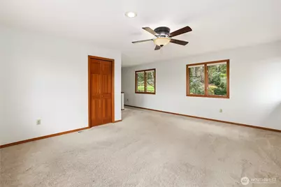 18605 SE 174th Way, Renton, WA 98058 - Photo 26