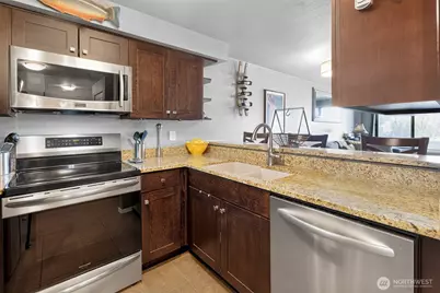 4895 76th Street SW #D701, Mukilteo, WA 98275 - Photo 16