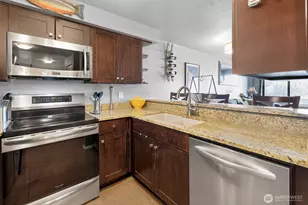 4895 76th St SW, Mukilteo, WA 98275 - Photo 16