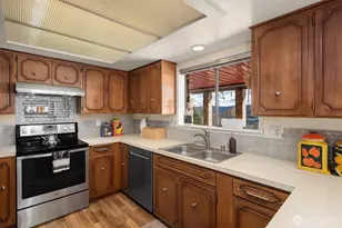 306 Seneca Pl NW, Renton, WA 98057 - Photo 14