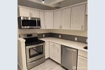 818 E Washington Place, Sequim, WA 98382 - Photo 8