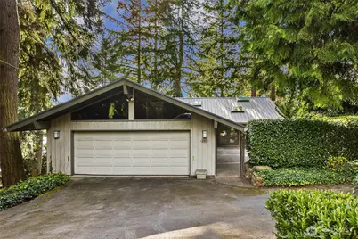 2047 Killarney Way, Bellevue, WA 98004 - Photo 40
