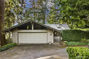 2047 Killarney Way, Bellevue, WA 98004 - Photo 40