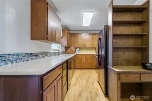 1521 SE Freedom Pl, College Place, WA 99324 - Photo 8