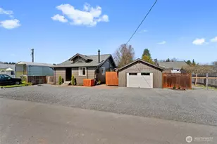 430 Maple St, Toledo, WA 98591 - Photo 2