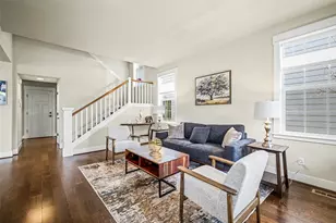 315 4th Ave S, Kirkland, WA 98033 - Photo 2