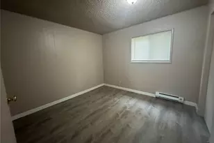 404 N 13th St, Shelton, WA 98584 - Photo 4