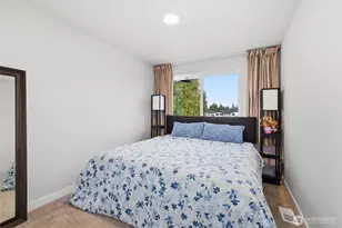 806 164th St SW, Lynnwood, WA 98037 - Photo 12