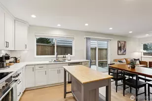2644 34th Ave W, Seattle, WA 98199 - Photo 8