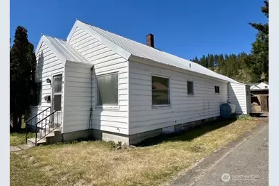 305 E Second Street, Cle Elum, WA 98922 - Photo 2