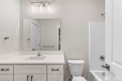 1075 Red Apple Road #B7, Wenatchee, WA 98801 - Photo 26