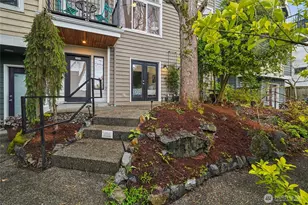 127 25th Ave E, Seattle, WA 98112 - Photo 1