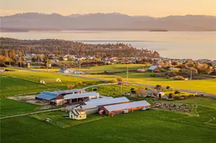 886 North West Beach Road, Coupeville, WA 98239 - Photo 1