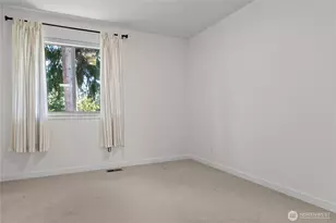 10546 20th Ave NE, Seattle, WA 98125 - Photo 30