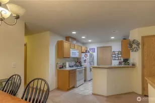 300 X St SE, Tumwater, WA 98501 - Photo 2